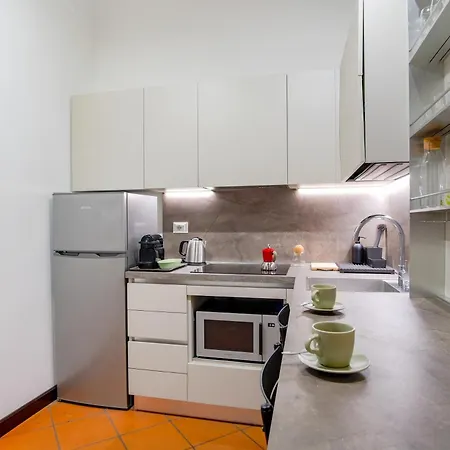 Apartment Elegantis Eat Pray And In - Near Navona Square And Campo De' Fiori *