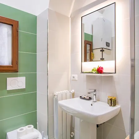 Apartment Elegantis Eat Pray And In - Near Navona Square And Campo De' Fiori Rome